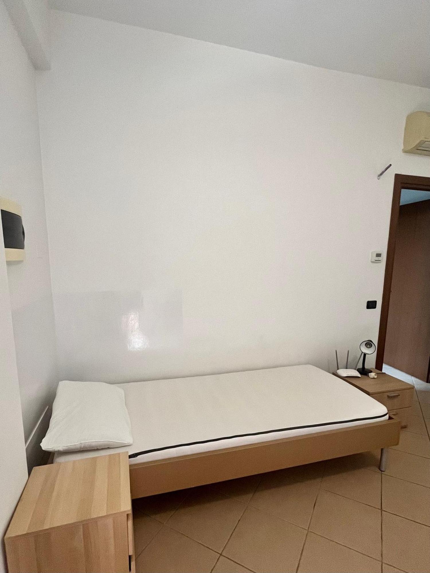 Bed &... Fly Apartment กราสซอบบิโอ ภายนอก รูปภาพ