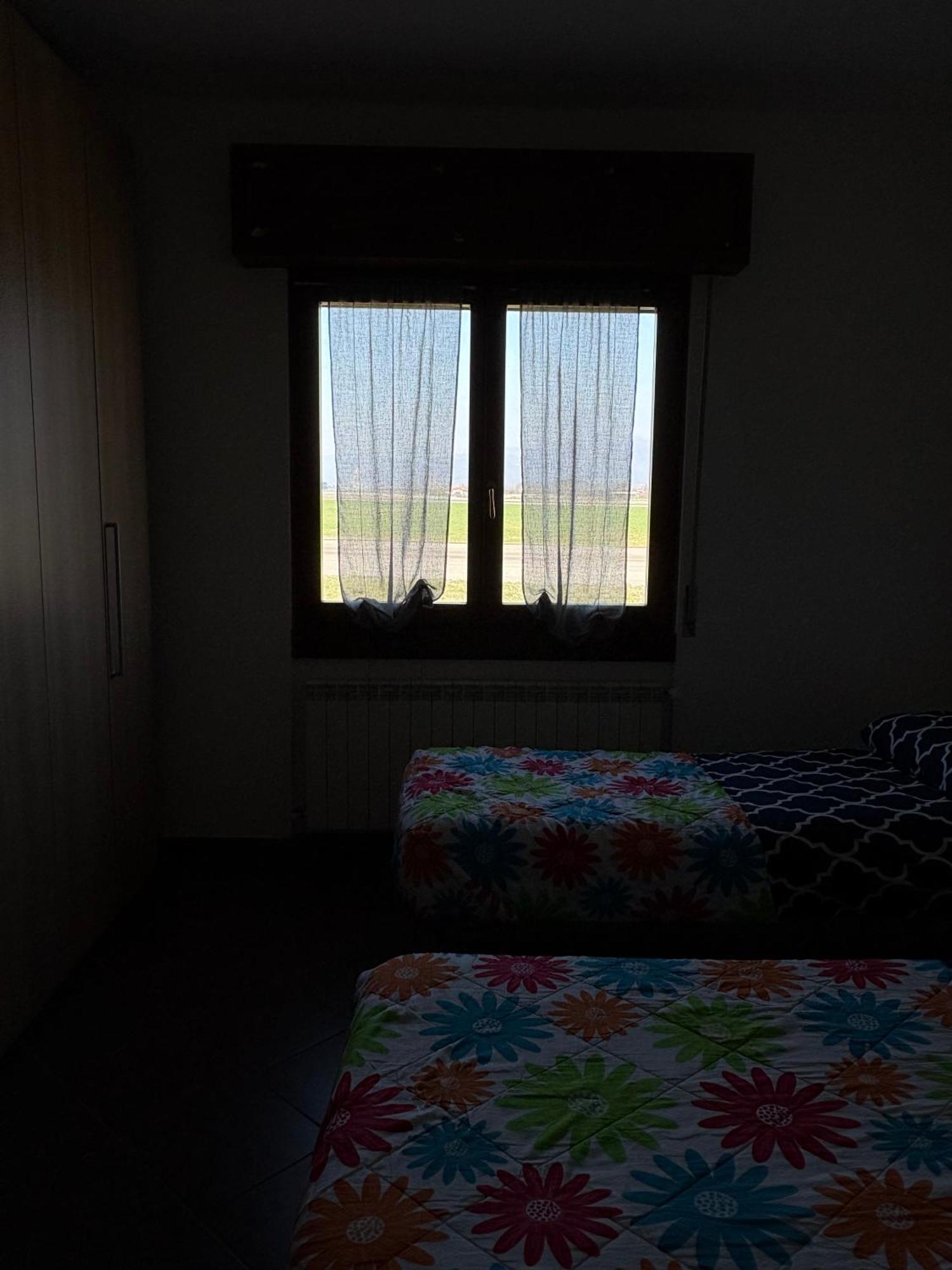 Bed &... Fly Apartment กราสซอบบิโอ ภายนอก รูปภาพ